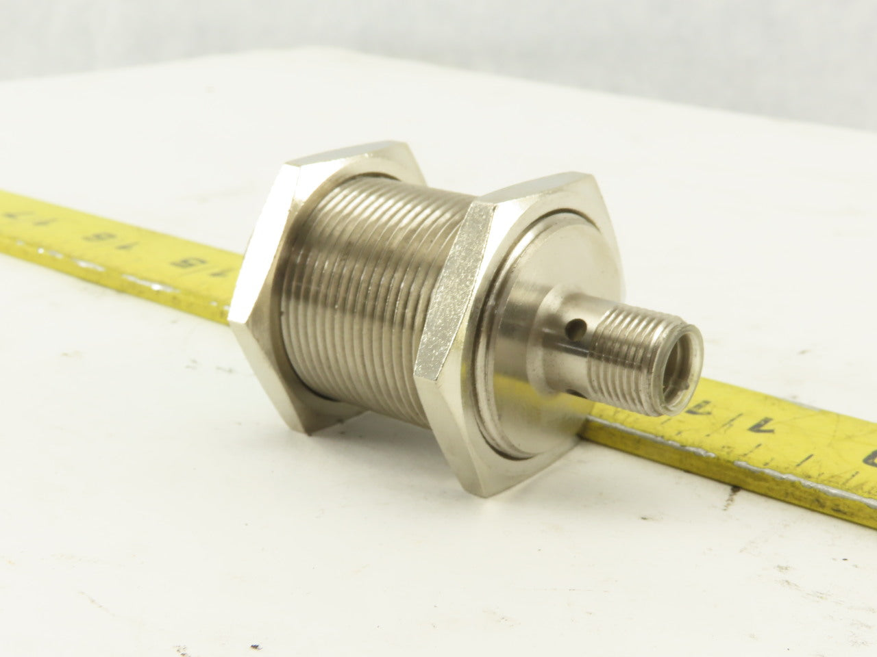 Pepperl + Fuchs NBB10-30GM40-Z0-V1 5-60VDC Inductive Proximity Sensor