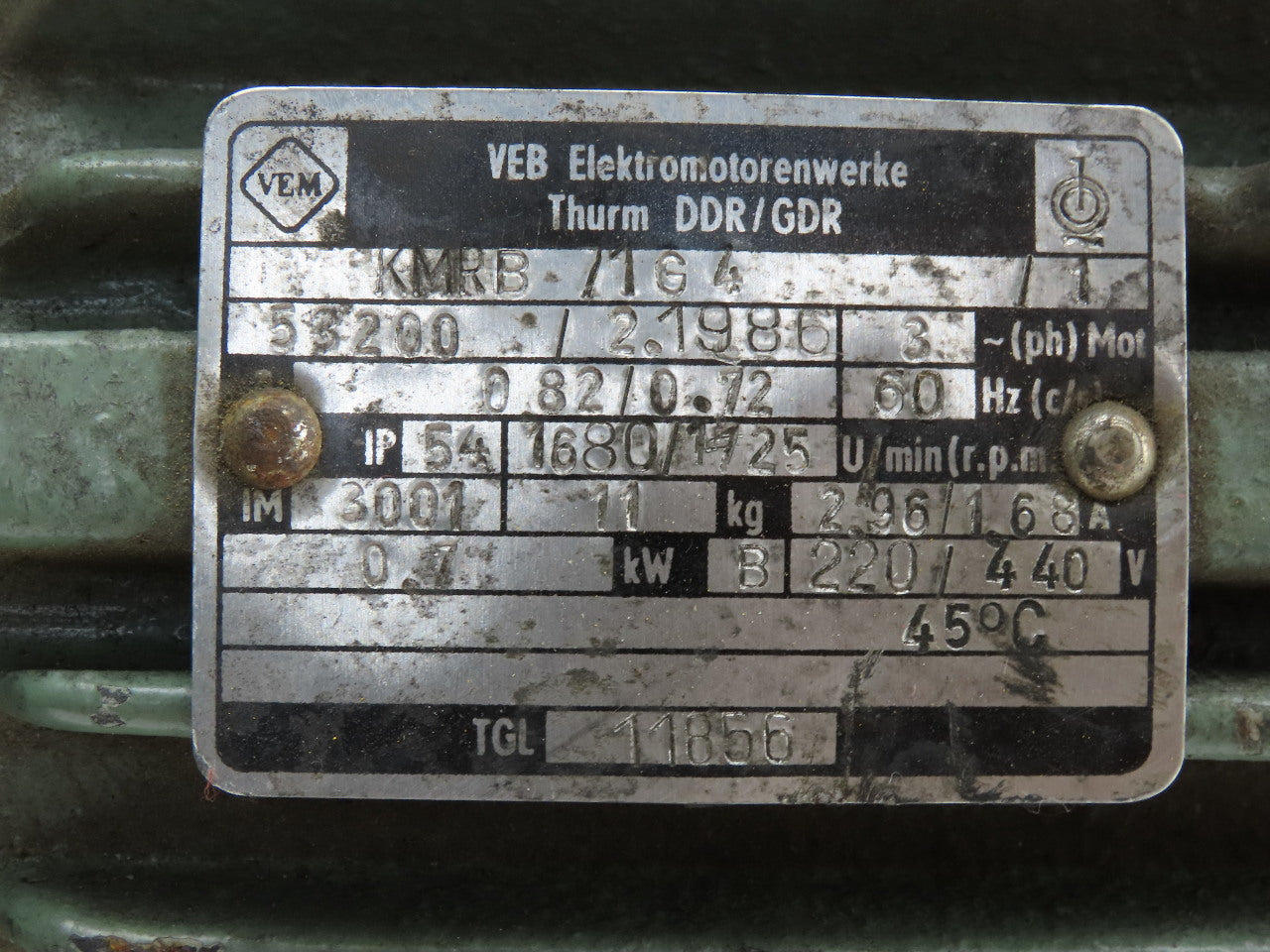 VEB KMRB1G4 0.7kW 1725RPM 3Ph 220/440V AC Motor