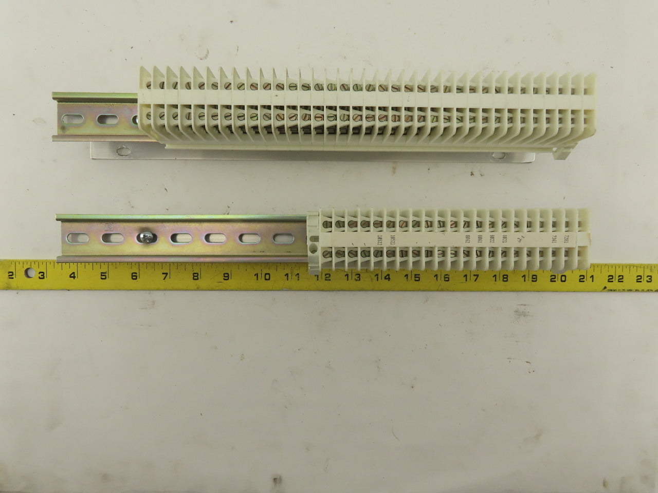 Weidmuller OSC10 600V Wire Terminal Block On Rail Lot Of 46