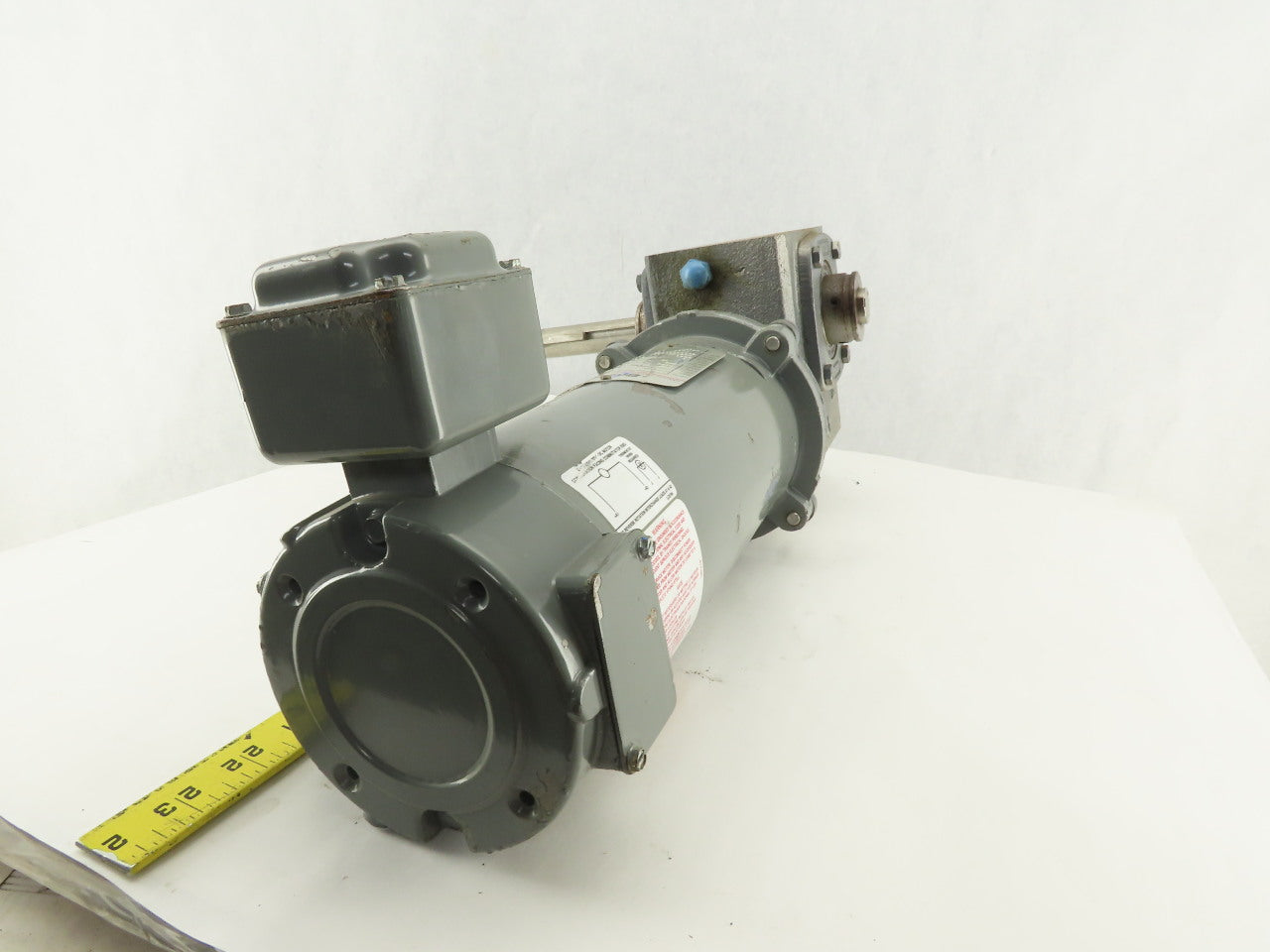 Boston Gear 20:1 Ratio 88RPM 90VDC 8" Extended Shaft Right Angle Gear Motor