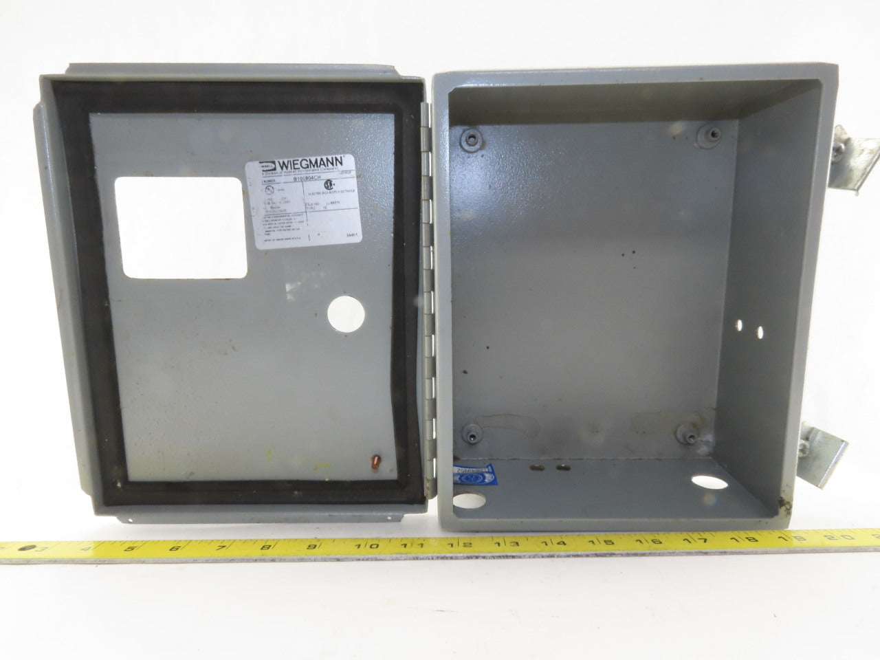 Wiegmann B100804CH 10" x 8" x 4" Type 12 Electrical Enclosure