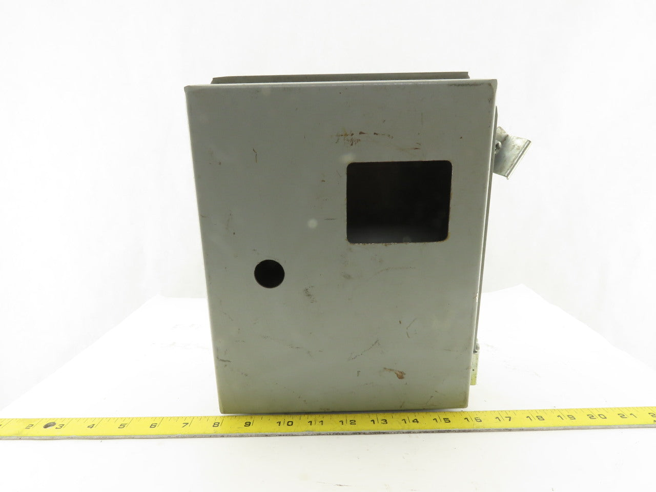 Wiegmann B100804CH 10" x 8" x 4" Type 12 Electrical Enclosure