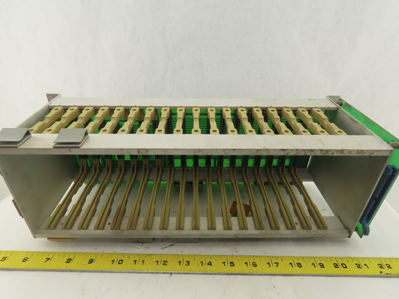 Cincinnati 821253 I/O Micro Backplane 18 Slot Rack Chassis