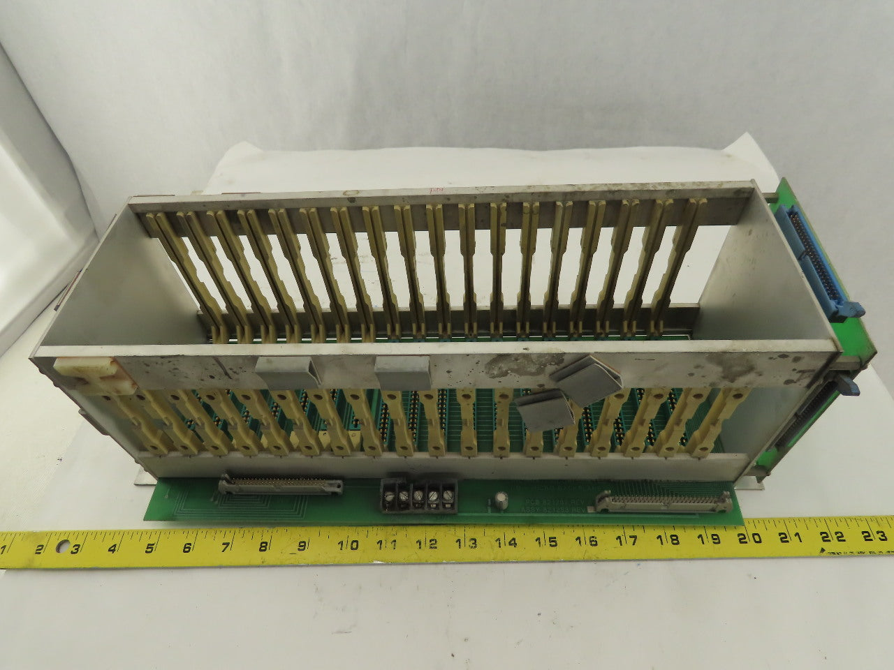 Cincinnati 821253 I/O Micro Backplane 18 Slot Rack Chassis