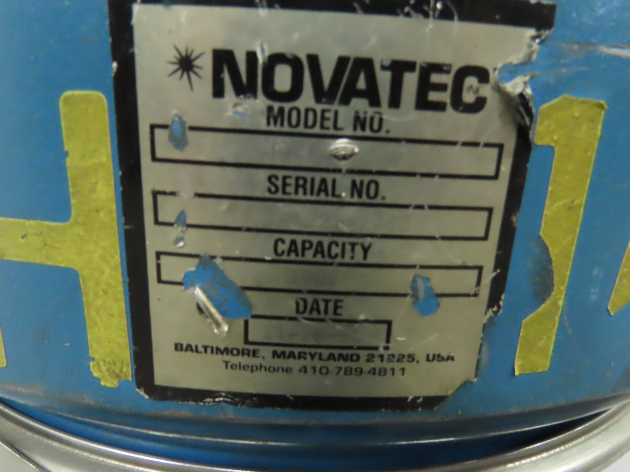 Novatec MD-Hopper 100lb Capacity W/Bunting 53172 Magnetic Drawer Separator