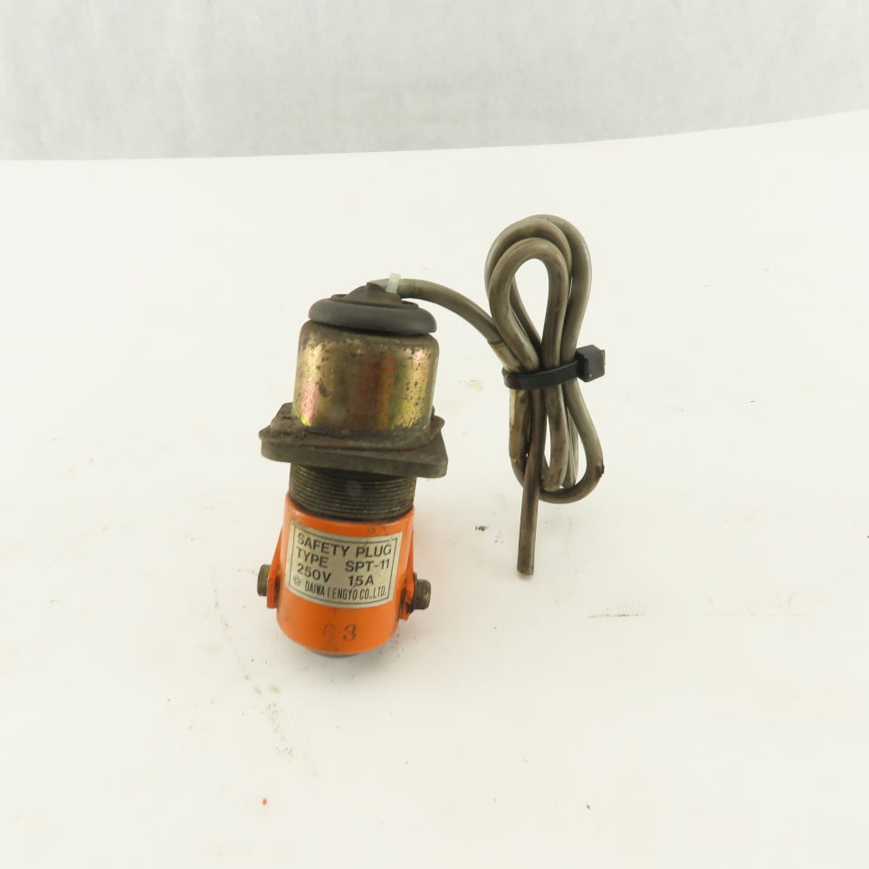 Daiwa SPT-11 250V 15A Safety Interlock Plug