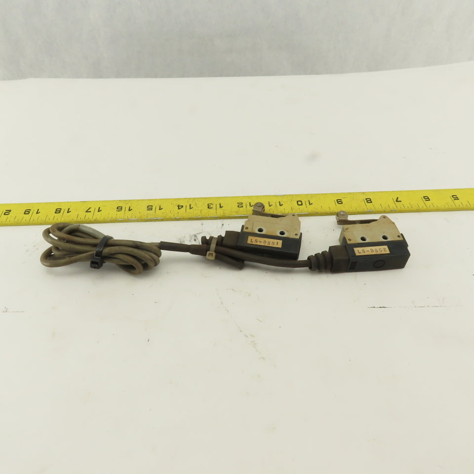 Omron SHL-W255-01 Tandem Wired Plunger Cam Limit Switches 125V