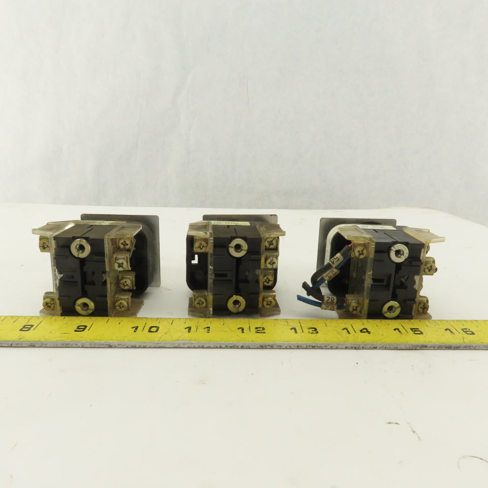 Allen Bradley 800T-QT24 24V Illuminated Momentary Contact Red White Lot Of 3