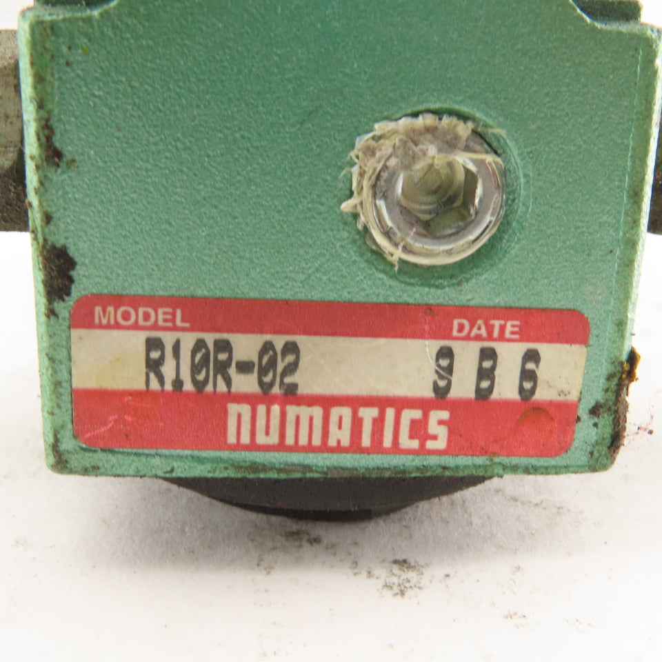 Numatics R10R-02 1/4" Air Pressure Regulator Lot Of 2
