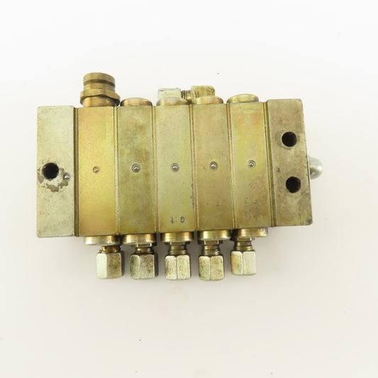 Vogel VPKM-5-ZYR-001 5 Section Metering Oil Grease Lubrication