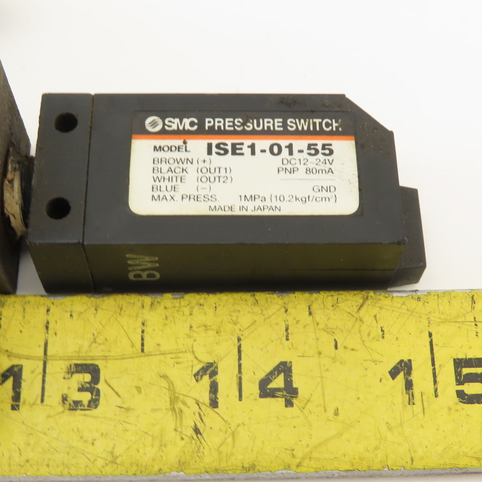 SMC ISE1-01-55 12-24V 1MPa Max Pressure Switch 4 Port Manifold