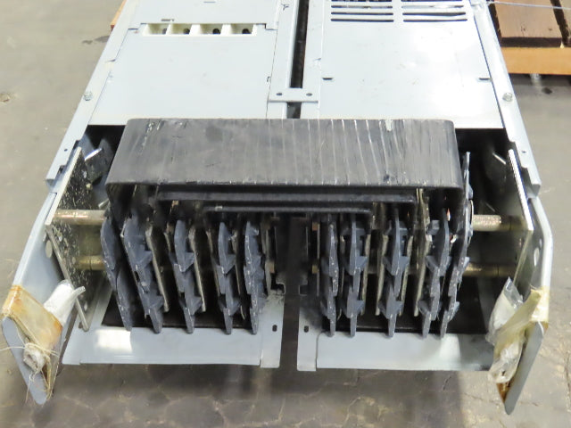 Siemens UH330AUPG 10' Buss Bar Bussway 600V 3 Phase 3 Pole 3000 AMP