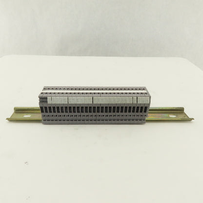 Entrelec M4/6-5116 600V Wire Terminal Block Lot Of 29