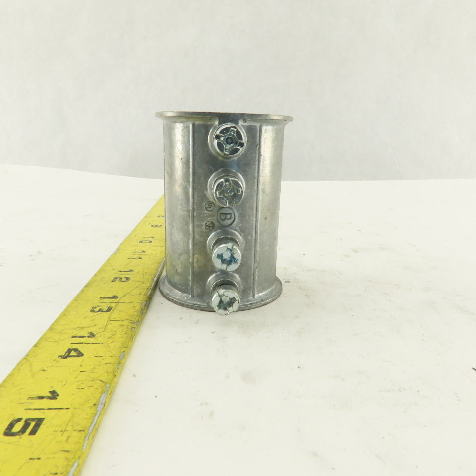 EMT 1-1/2" Conduit Connector Set Screw Type Lot of 21