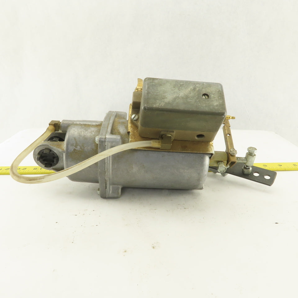 Johnson Controls  D-3073-4 Pneumatic Piston Damper Actuator 8-13PSI Spring
