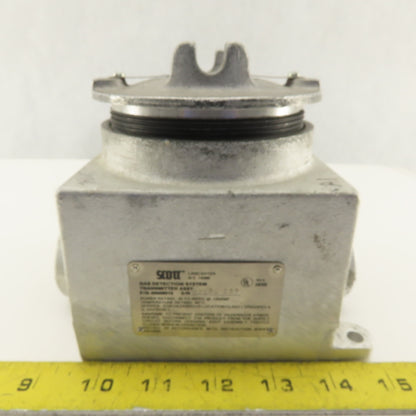 Crouse Hinds 3/4GUAT-24T 3/4" Hub 3 way Conduit Body Explosion Proof HAZLOC