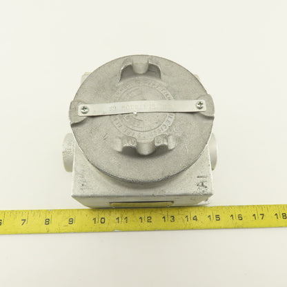 Crouse Hinds 3/4GUAT-24T 3/4" Hub 3 way Conduit Body Explosion Proof HAZLOC