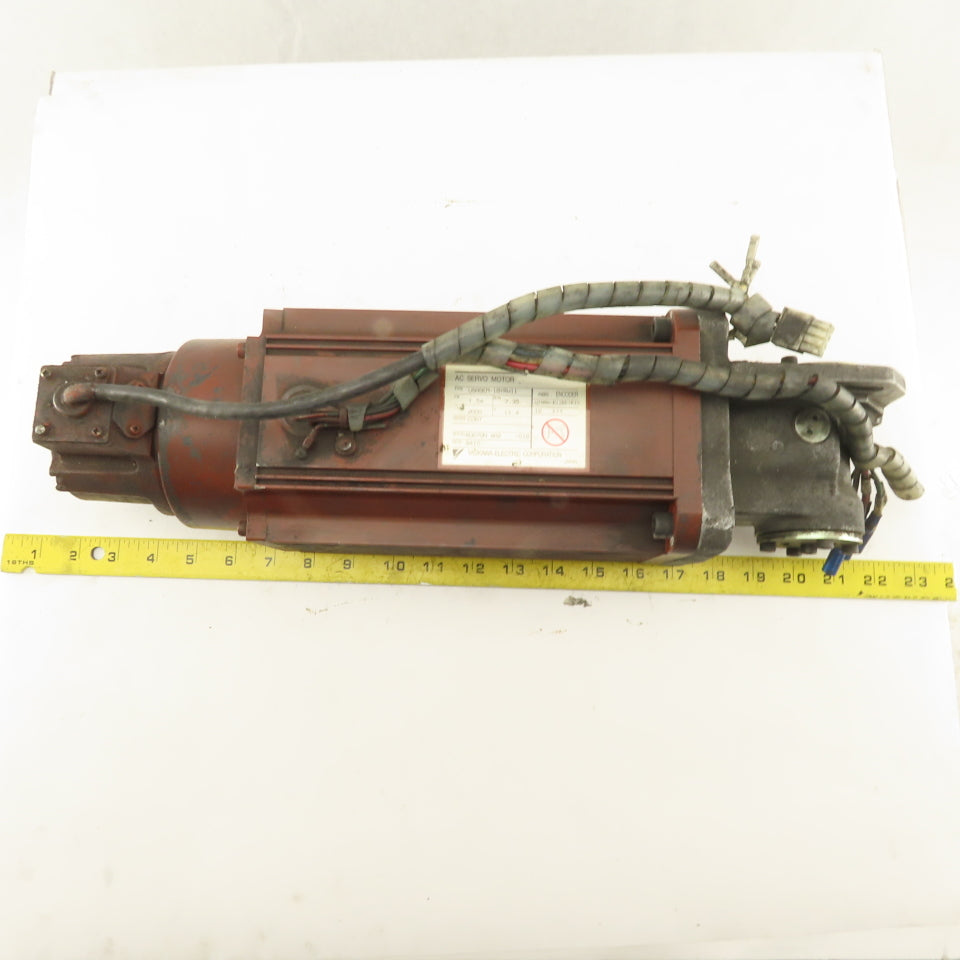 Yaskawa USASEM-18YRW11 AC Servo Motor 2000 RPM 1.54kW Encoder