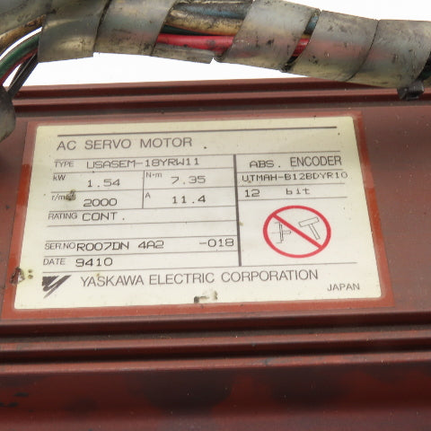 Yaskawa USASEM-18YRW11 AC Servo Motor 2000 RPM 1.54kW Encoder