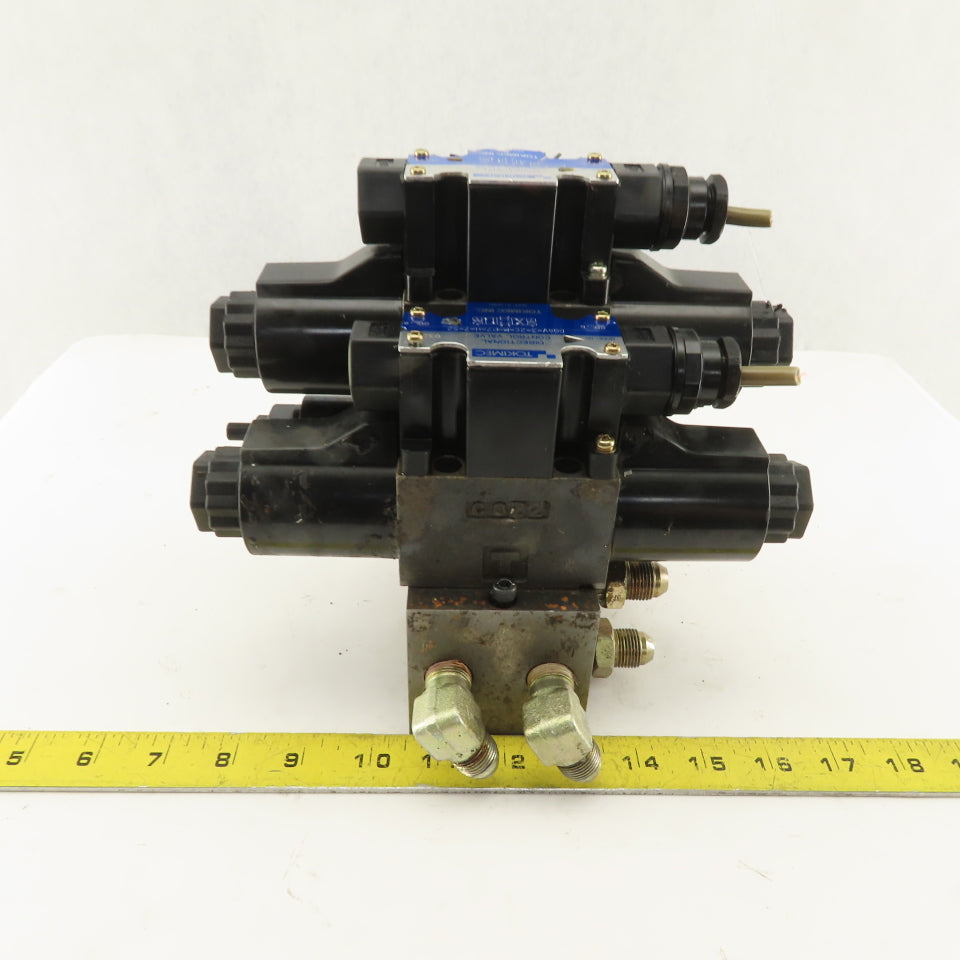 Tokimec DG4-3-2C-M-P7-H-7-52 5/3 Position Valve Assembly Regulator Manifold 24DC