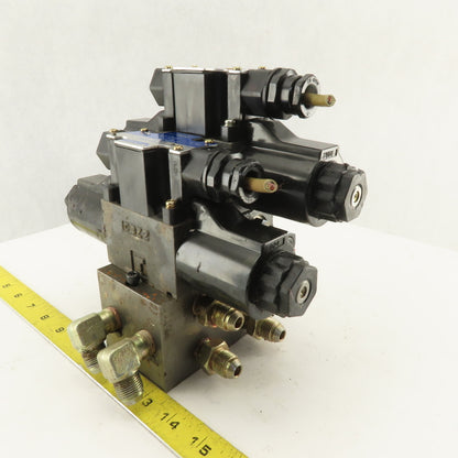 Tokimec DG4-3-2C-M-P7-H-7-52 5/3 Position Valve Assembly Regulator Manifold 24DC