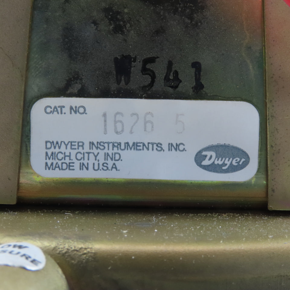 Dwyer 1626-5 Air Compatible Gas Single And Dual Differential Pressure Switch