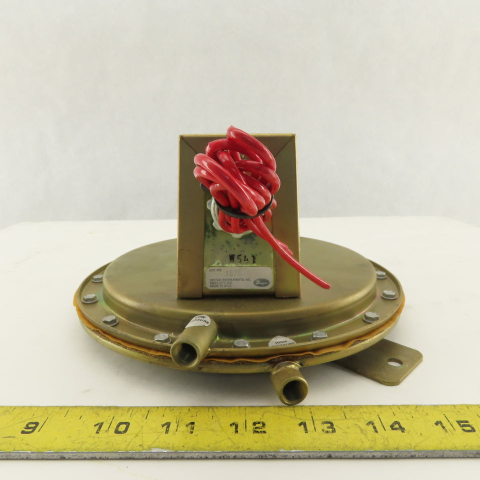 Dwyer 1626-5 Air Compatible Gas Single And Dual Differential Pressure Switch