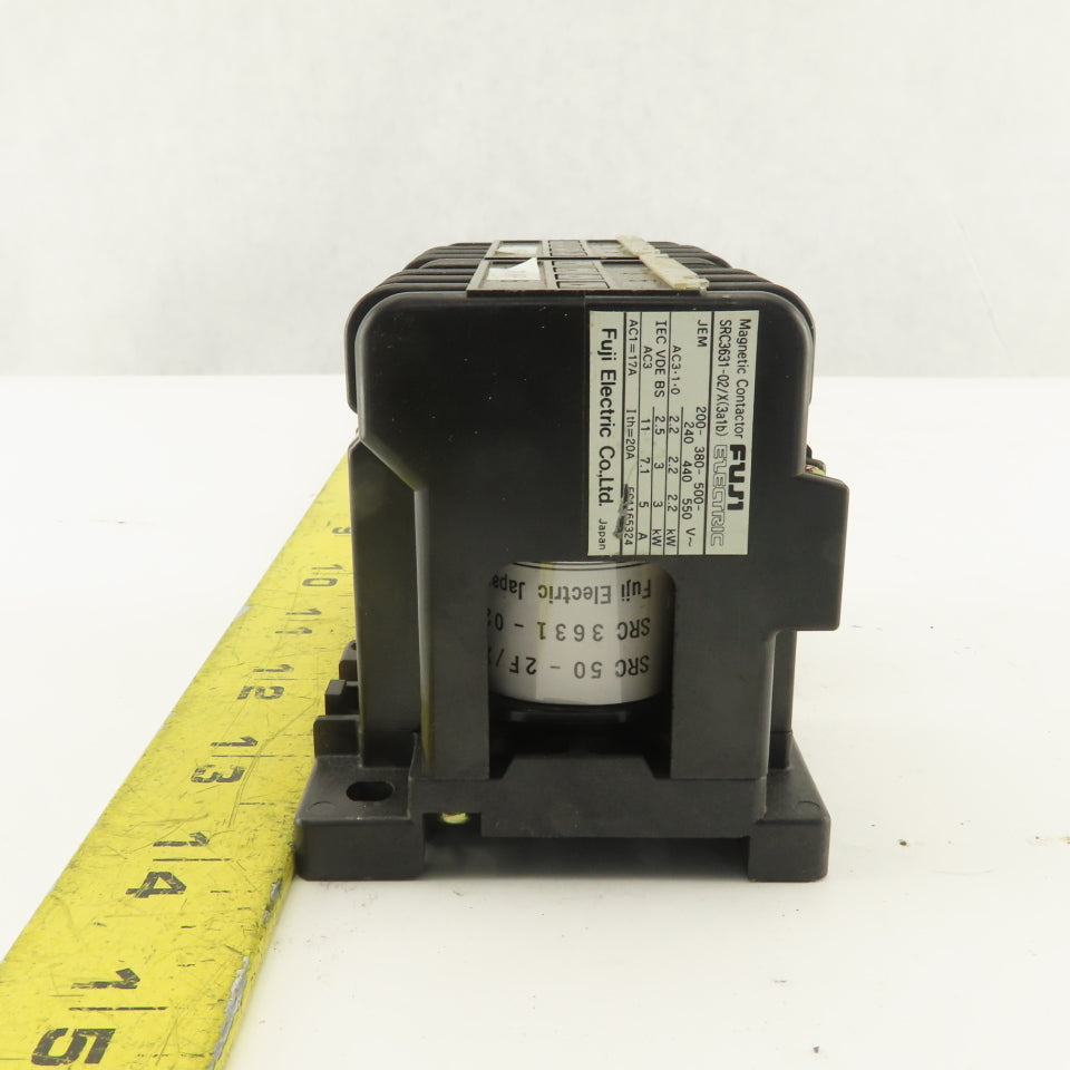 Fuji Electric SRC3631-02 600V 6kW Magnetic Contactor 110V Coil Lot Of 2