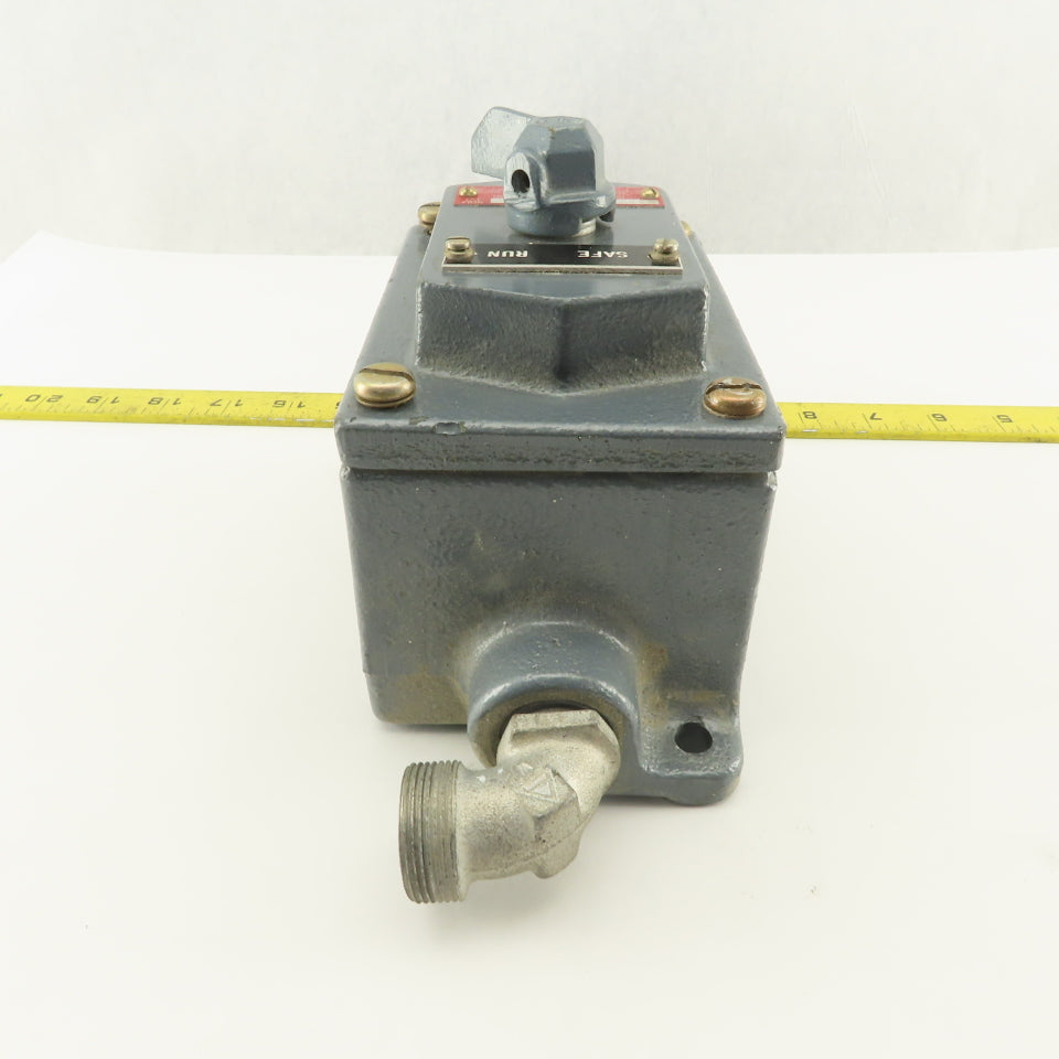 Allen Bradley 800H-R2HA7 600V 2 Way Selector Switch Hazardous Location HAZLOC