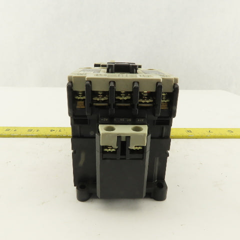 Fuji SJ-1SG 600V 4.5kW Magnetic Contactor 7-11A Trip TR-5-1N/3 Overload