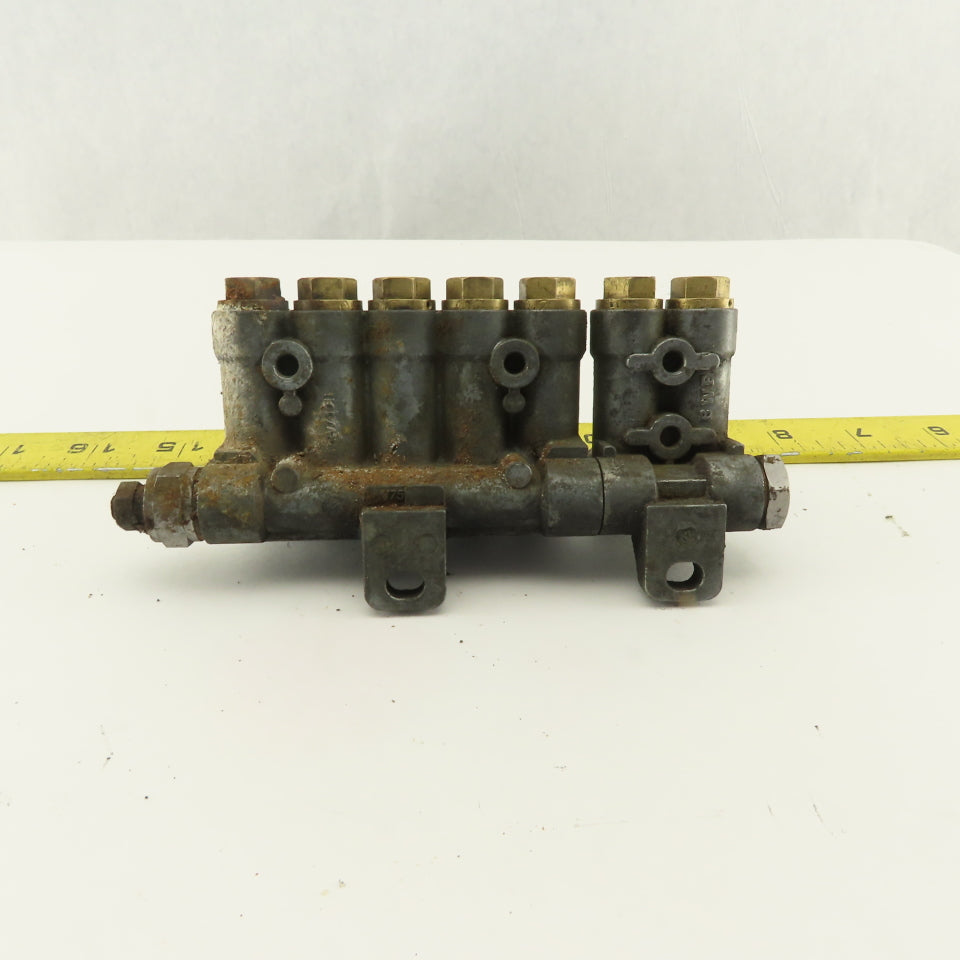 Vogel 7 Port Piston Lubricator Manifold