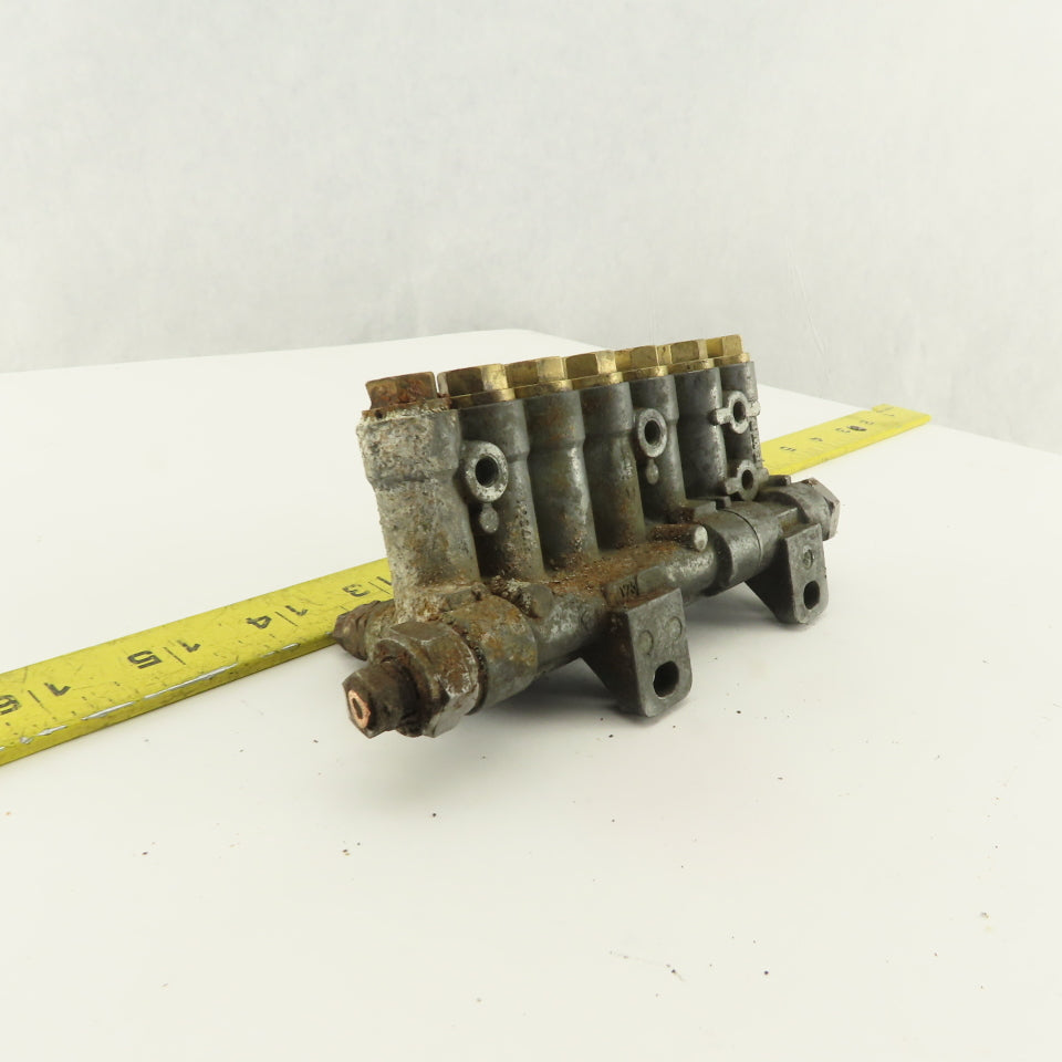 Vogel 7 Port Piston Lubricator Manifold