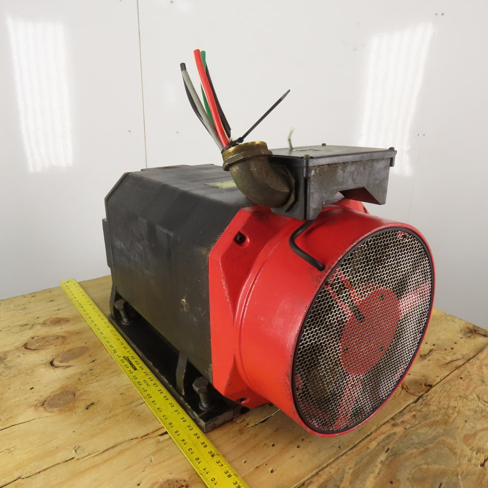Fanuc A06B-0832-B200 15-30kW 757-4000 RPM 3Ph 155/230V Two Speed AC Servo Motor