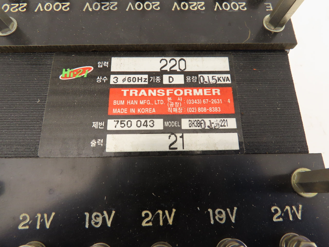 Bum Han BH3B-0.15D2221 220V Primary 21V Secondary 0.15kVa 3Ph Transformer