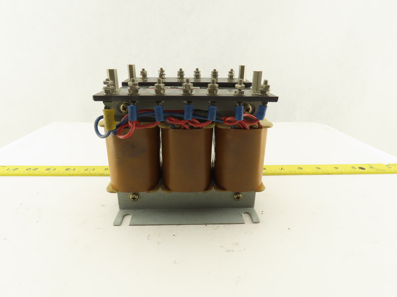 Bum Han BH3B-0.15D2221 220V Primary 21V Secondary 0.15kVa 3Ph Transformer