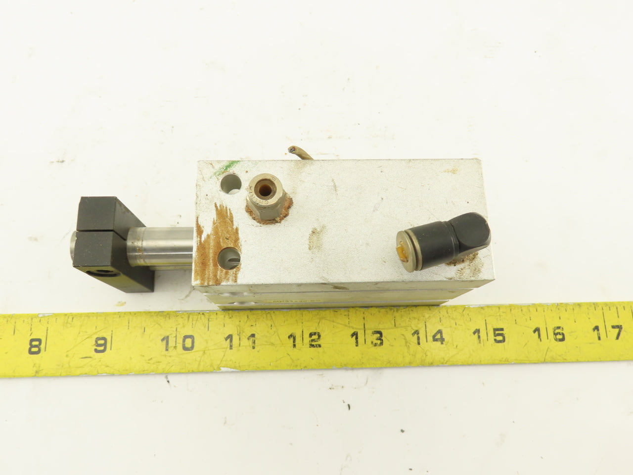 Airtac MK32X40-S 30mm Bore 40mm Stroke Double Acting Non Rotating Cylinder