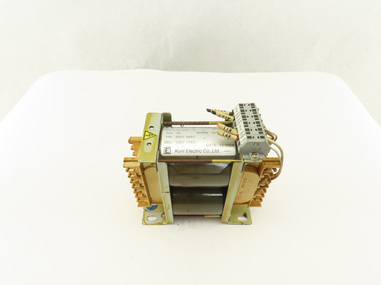 Kuni KBSW-EN300 200/220V Primary 100/110V Secondary 300VA Transformer
