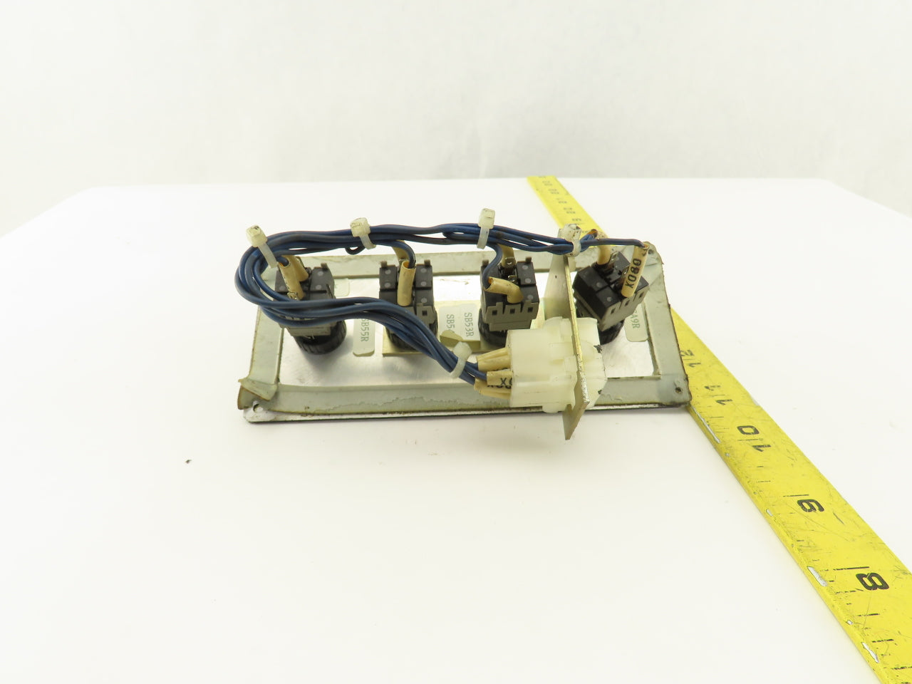 Okuma 2SP-V60 CL18311A CNC Machine Switch Panel