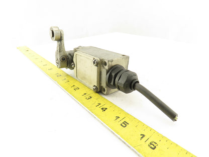 Omron WLCA2-2N 600V Rocker Cam Lever Limit Switch