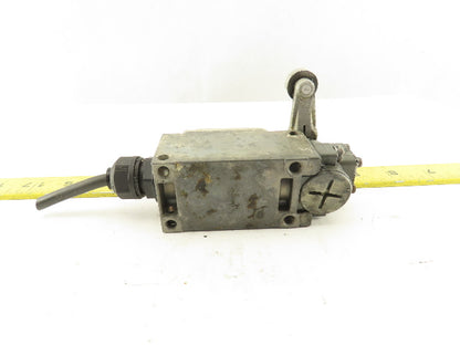 Omron WLCA2-2N 600V Rocker Cam Lever Limit Switch