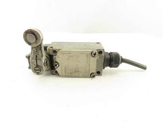 Omron WLCA2-2N 600V Rocker Cam Lever Limit Switch