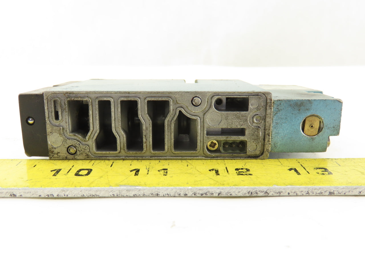 MAC 92B-AAF-000-DM-DFFP-1DM 2 Way Single Solenoid Pneumatic Valve 24VDC Coil