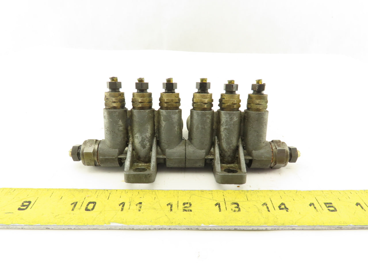 Vogel 6 Port Piston Lubricator Manifold