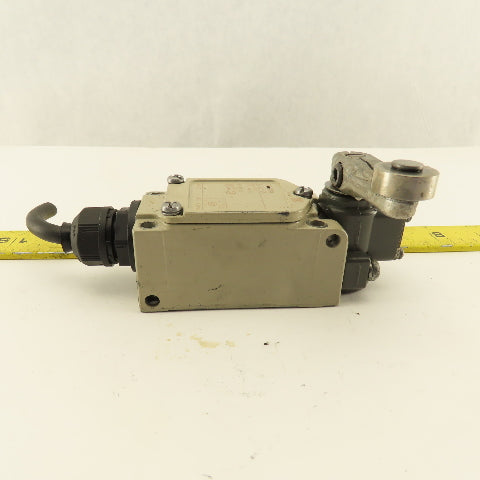 Omron WLCA2-2N 600V Rocker Arm Cam Lever Limit Switch