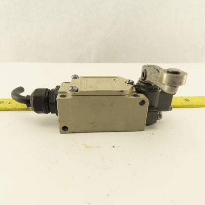 Omron WLCA2-2N 600V Rocker Arm Cam Lever Limit Switch