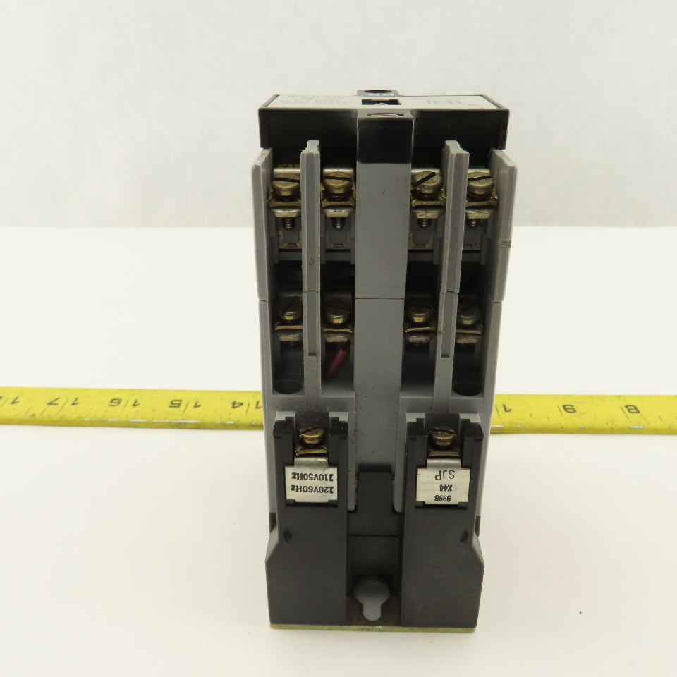 Square D Class 8501 Type XO 20 12 Pole 8 N/C Contactor Control Relay 120V