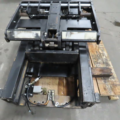 Yale MRW030LAN24SV083  Powered Pallet Reach Stacker Mast Assembly