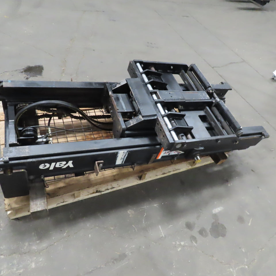 Yale MRW030LAN24SV083  Powered Pallet Reach Stacker Mast Assembly