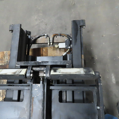 Yale MRW030LAN24SV083  Powered Pallet Reach Stacker Mast Assembly