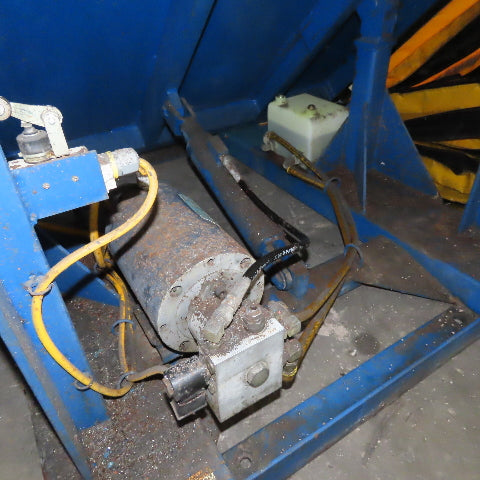 2000 LB Hydraulic 45° Container Tilter 208-230/460V 3Ph 60"W x 50"D
